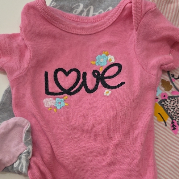 Gerber Baby Girl 3pc Bundle Onesies & Sleeper Pink Fox Love Gray Newborn Sleeper - Picture 3 of 8